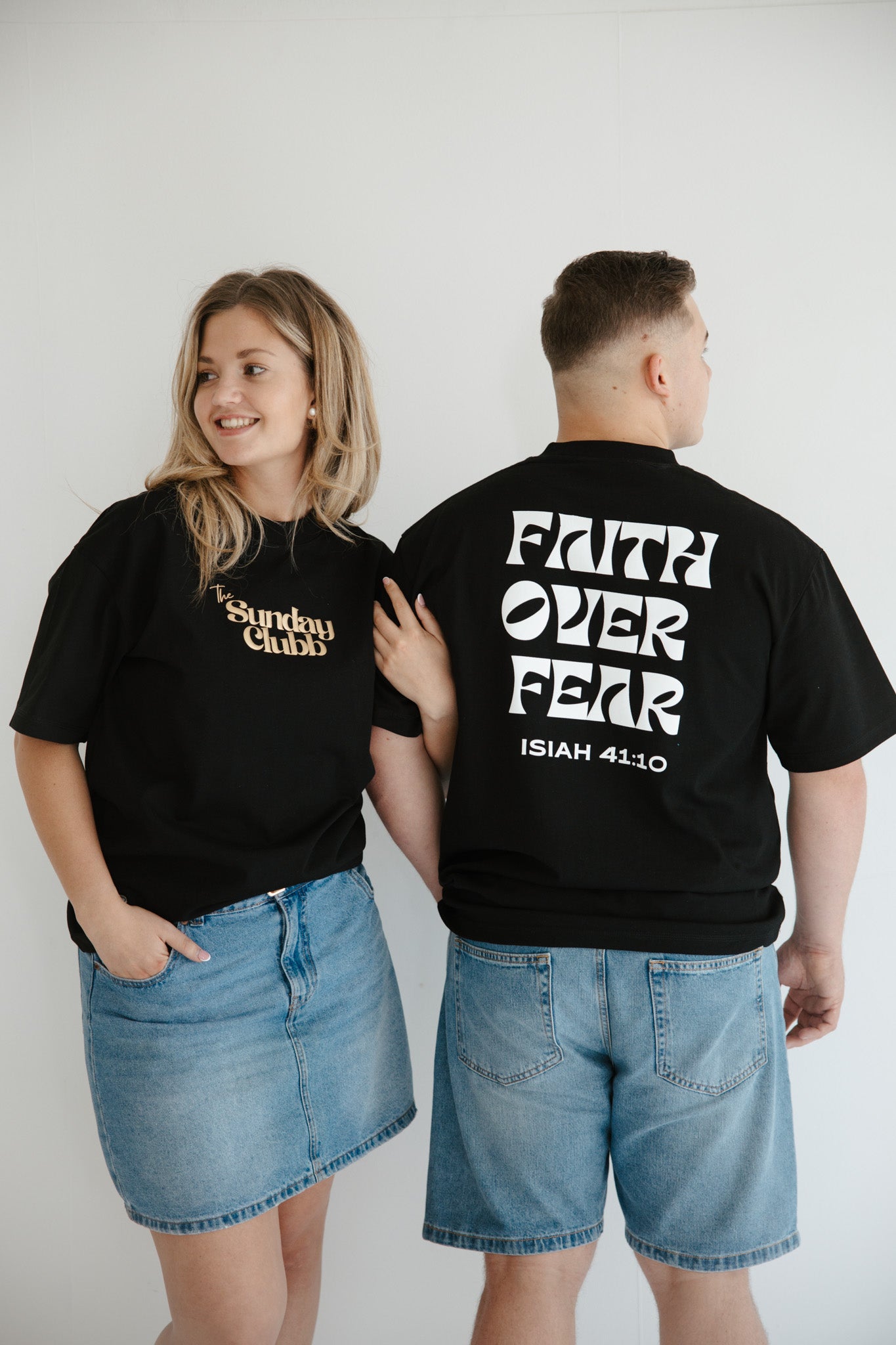 Faith Over Fear - Oversized T-Shirt (UNISEX)